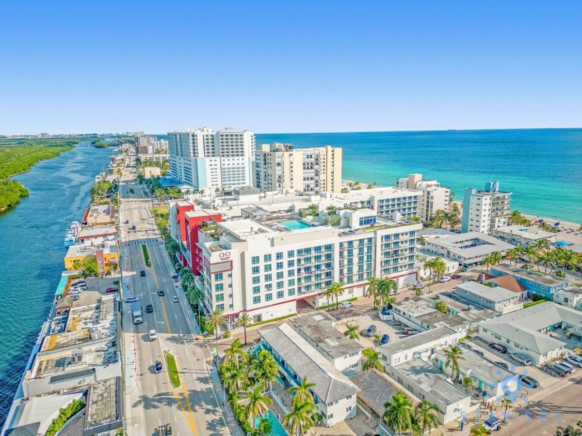 Rooftop Pool - Balcony - Hollywood Beach Broad - Walk ภายนอก รูปภาพ