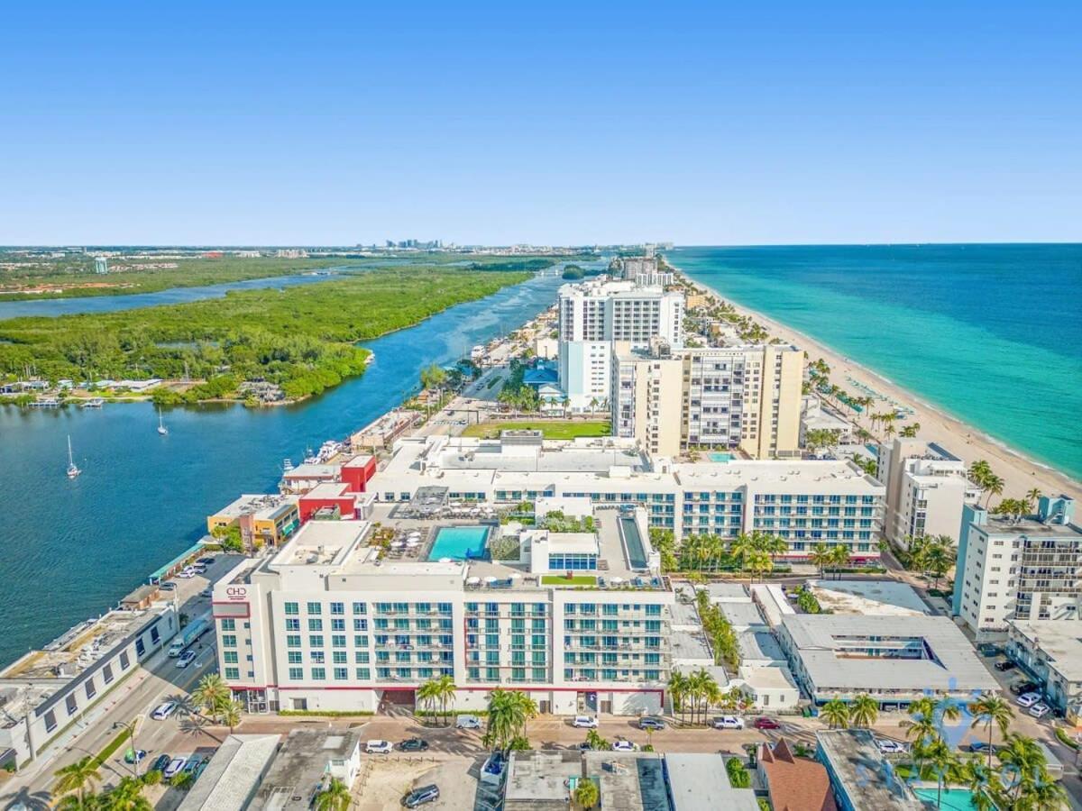 Rooftop Pool - Balcony - Hollywood Beach Broad - Walk ภายนอก รูปภาพ